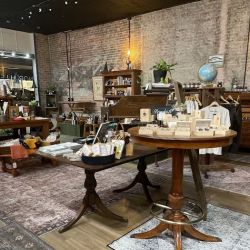 North Left: A Modern Mercantile ico
