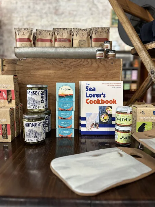 North Left: A Modern Mercantile 8