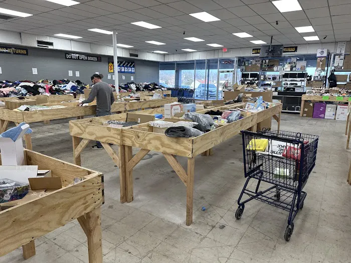 Great Deals Liquidation & Bin Store 6