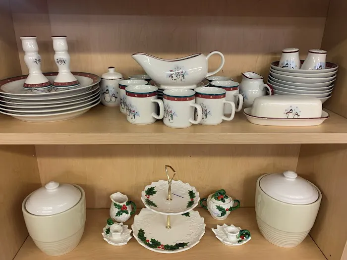 My Sister’s Place Thrift Store & Donation Center 5