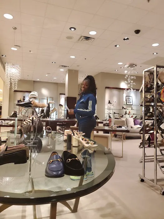 Saks Fifth Avenue 9