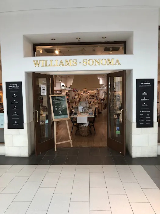 Williams-Sonoma 4