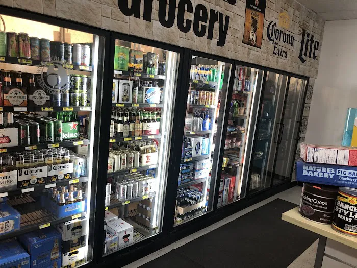 4 Point Grocery 1