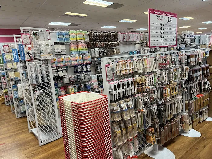 Daiso - Japanese Household Goods 8