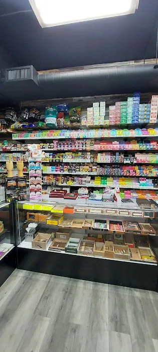 Vibe Smoke Shop 3