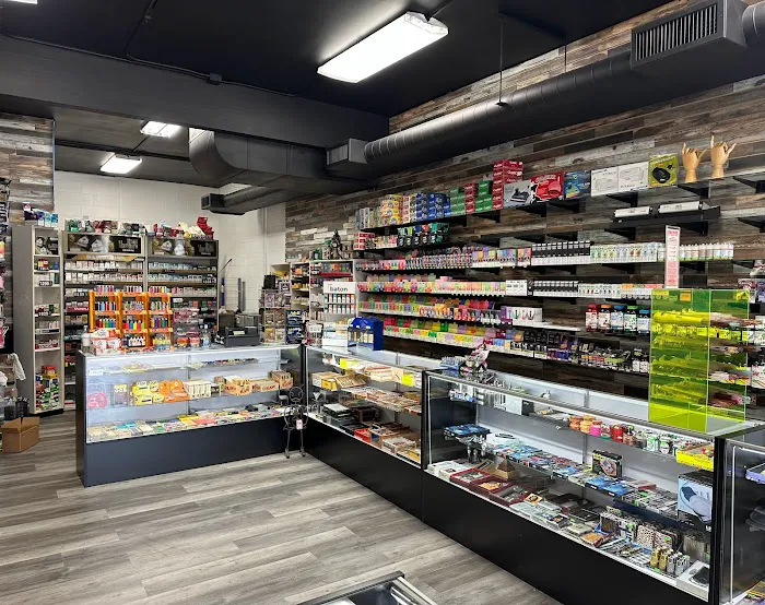 Vibe Smoke Shop 7