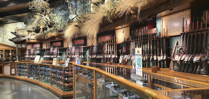 Bass Pro Shops 8
