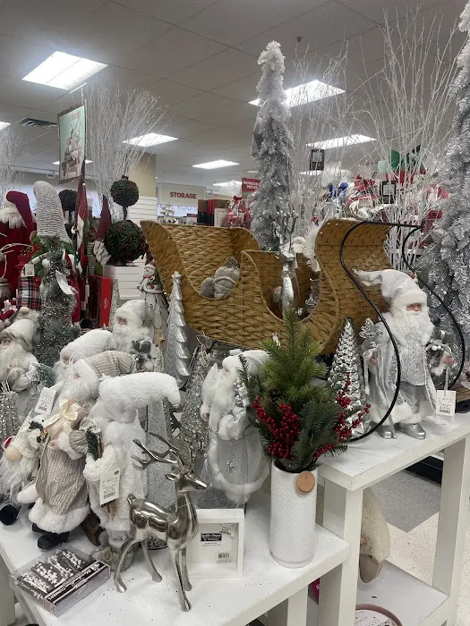 T.J. Maxx & HomeGoods 2