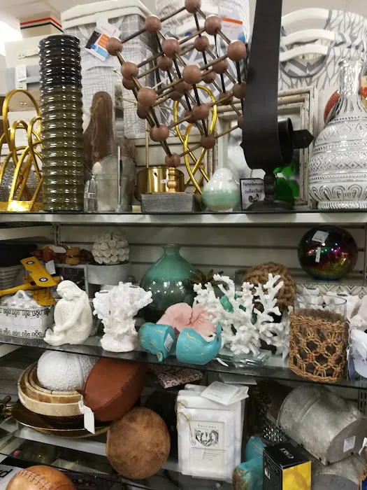 T.J. Maxx & HomeGoods 7