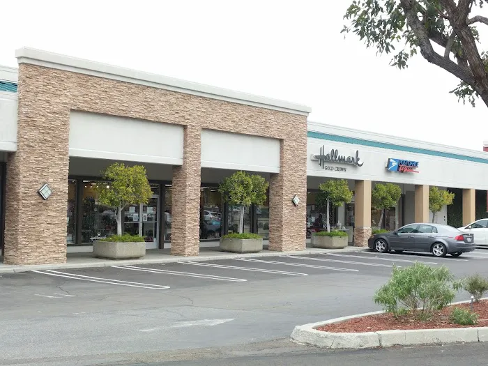Larry's Hallmark Shop 2