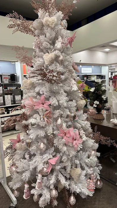 Macy's 4