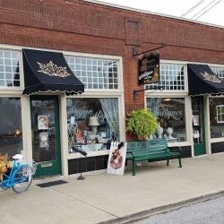 Sugar Maples Antiques & Gifts ico