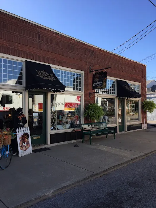 Sugar Maples Antiques & Gifts 5