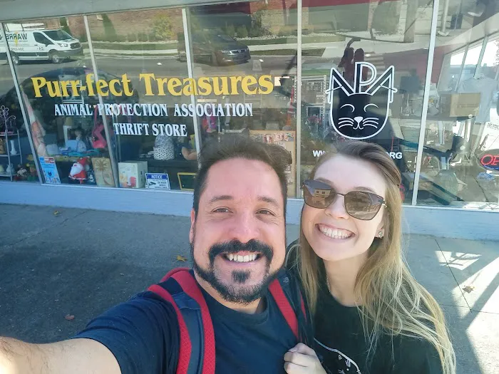 Purr-fect Treasures (Animal Protection Association Thrift Store) 0