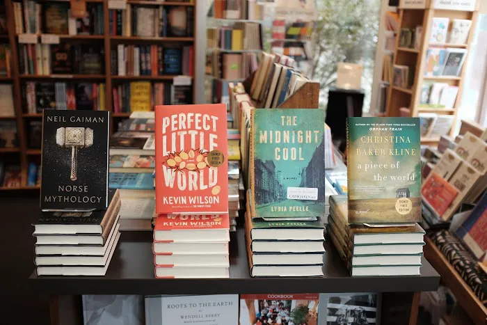 Carmichael's Bookstore 6
