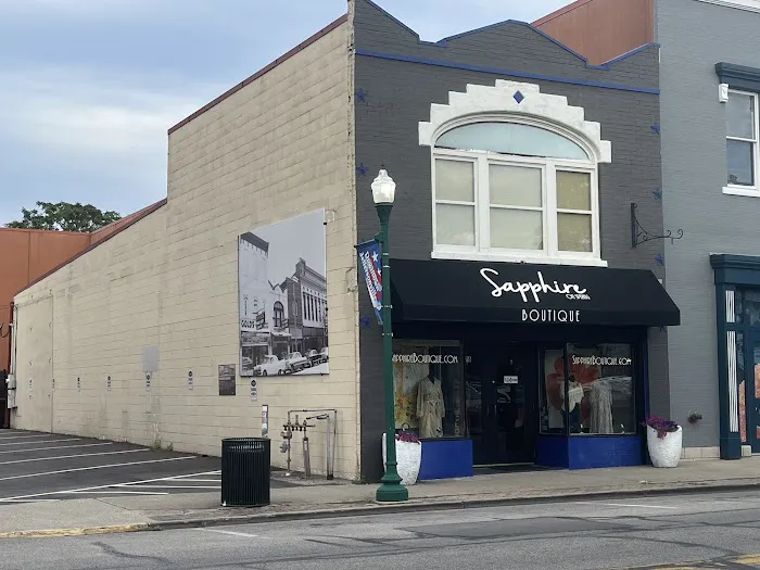 Sapphire on Spring Boutique 6