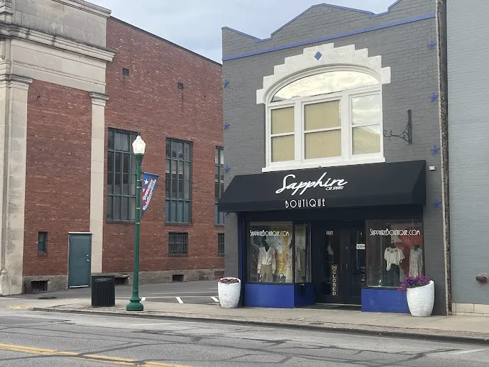 Sapphire on Spring Boutique 8