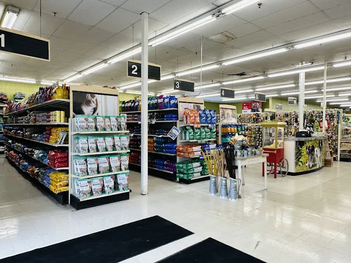 Frattallone's Hardware & Garden 8