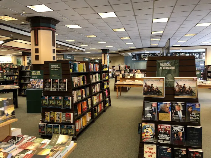Barnes & Noble 0