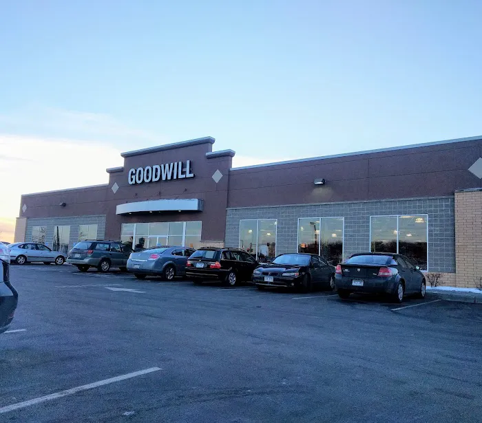 Goodwill - Blaine: Ulysses Lane NE 6
