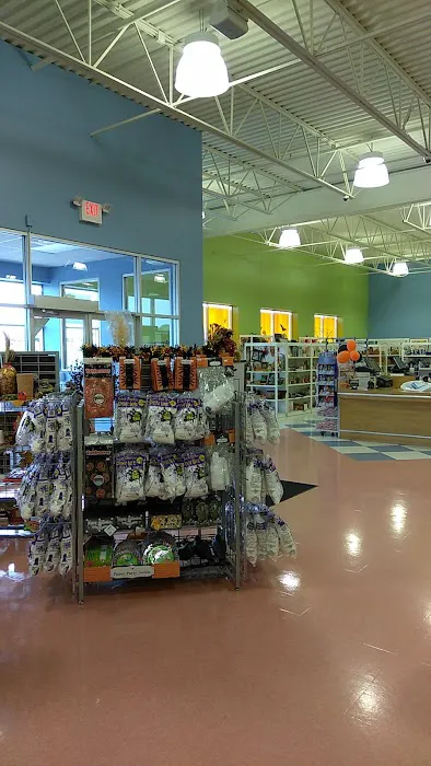 Goodwill - Blaine: Ulysses Lane NE 9