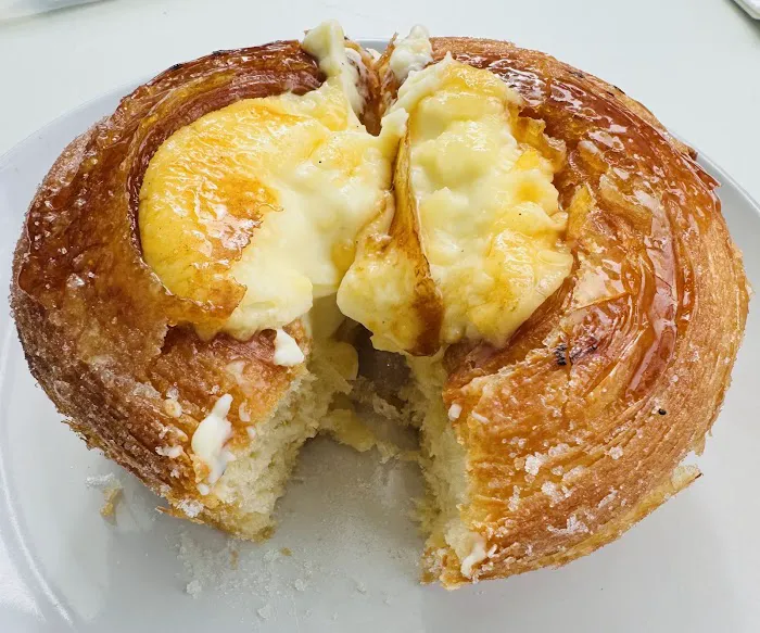 Farine Bakery & Café 6