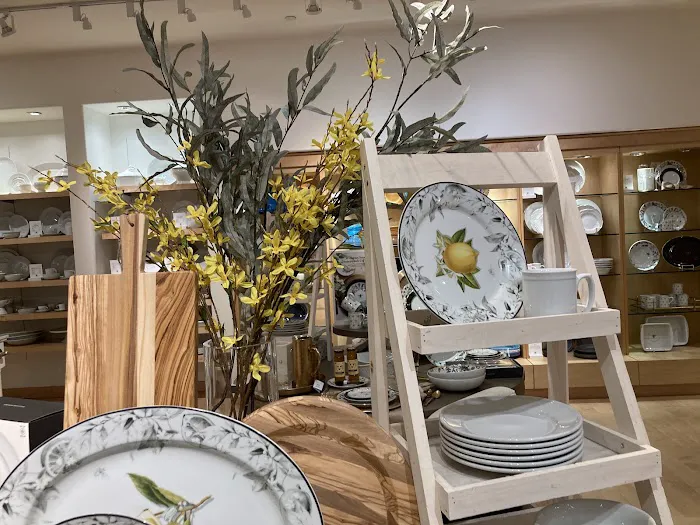 Williams-Sonoma 2