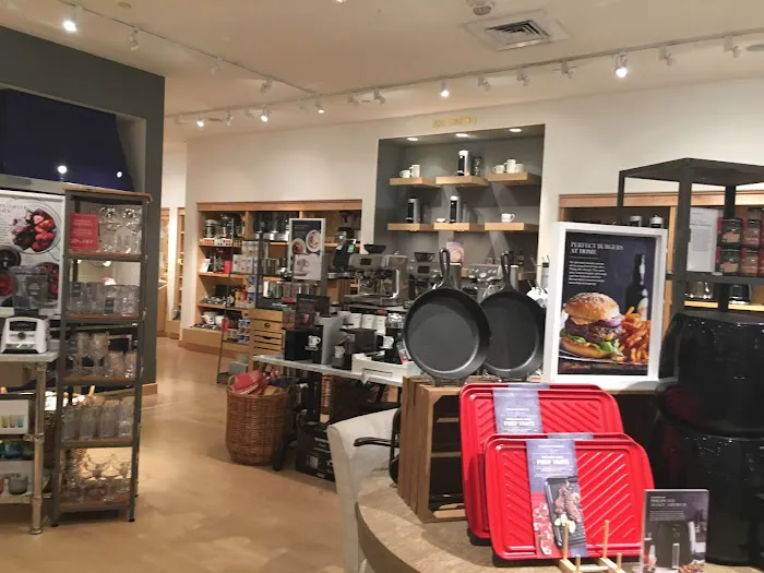 Williams-Sonoma 6