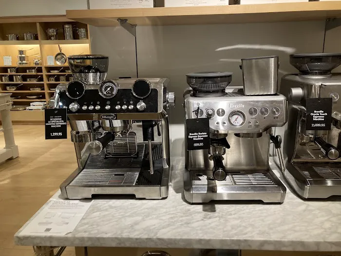 Williams-Sonoma 3