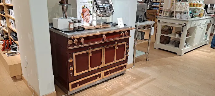 Williams-Sonoma 9