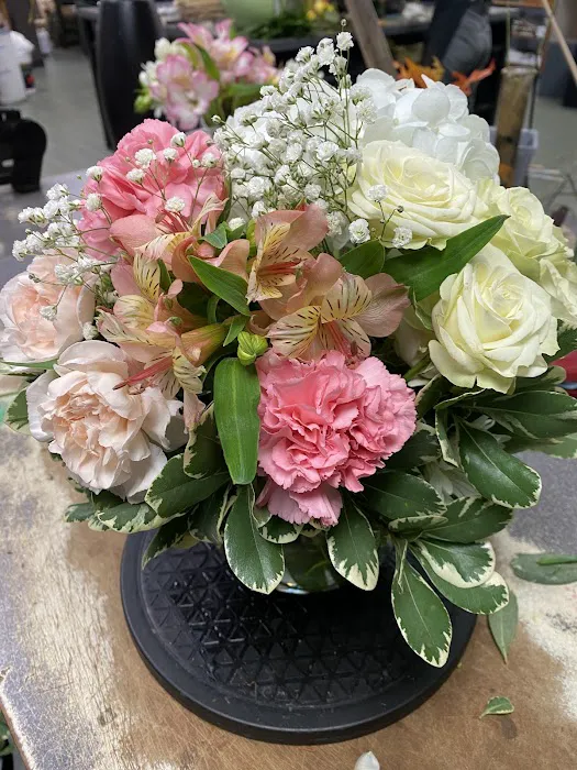 Lawrence The Florist 3