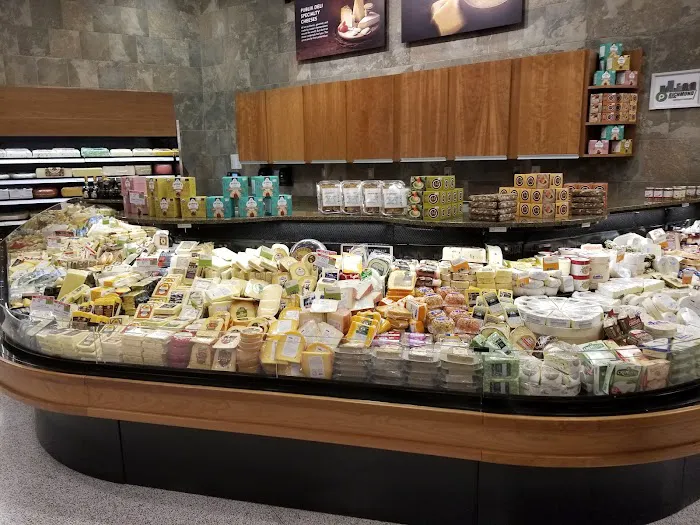 Publix Super Market at Nuckols Place 4