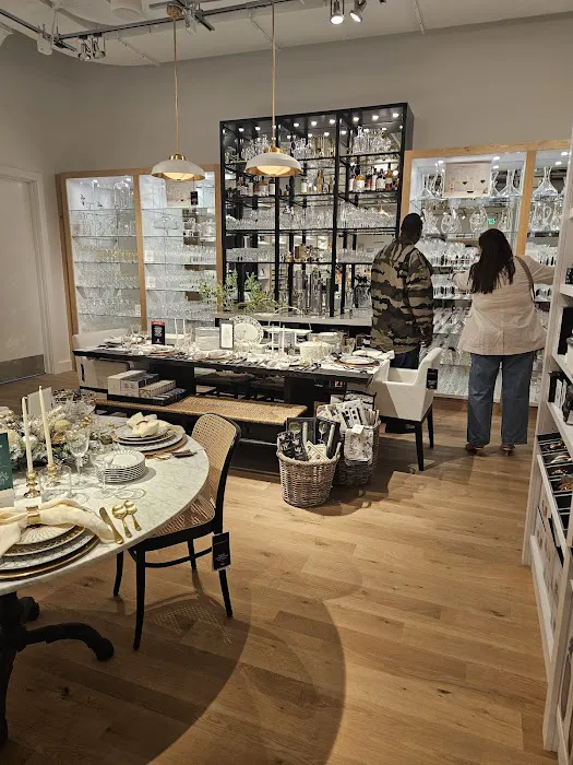 Williams-Sonoma 0