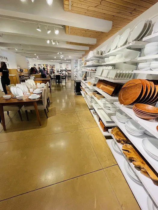 Crate & Barrel 3