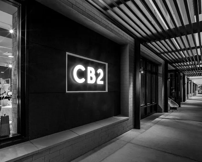 CB2 8