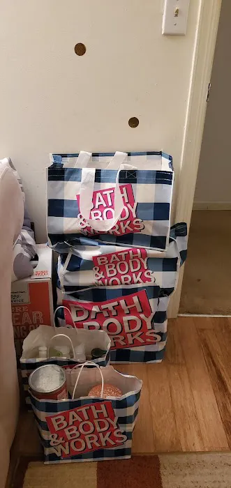 Bath & Body Works 4