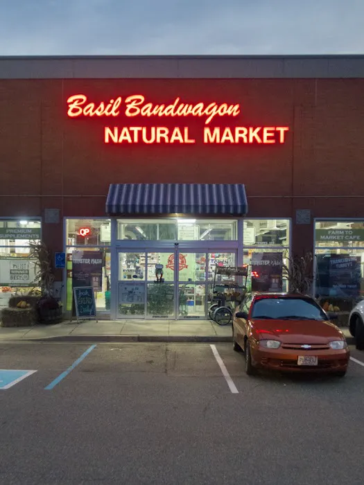 Basil Bandwagon Natural Market - Flemington 3
