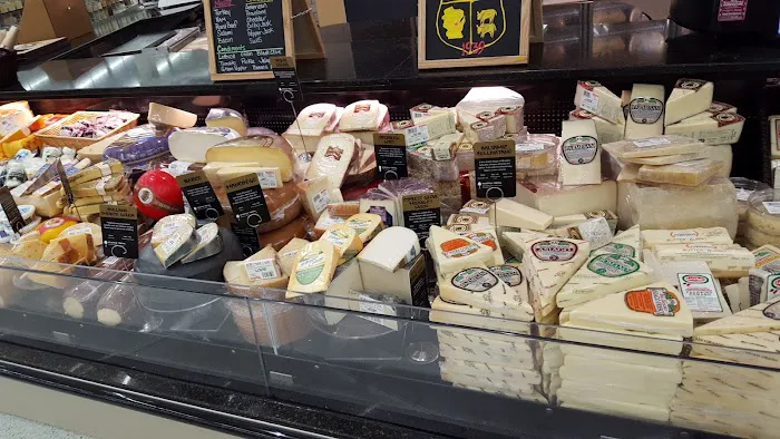 Hy-Vee Grocery Store 1