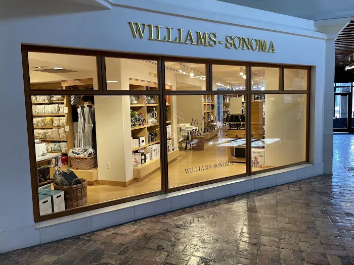 Williams-Sonoma 0