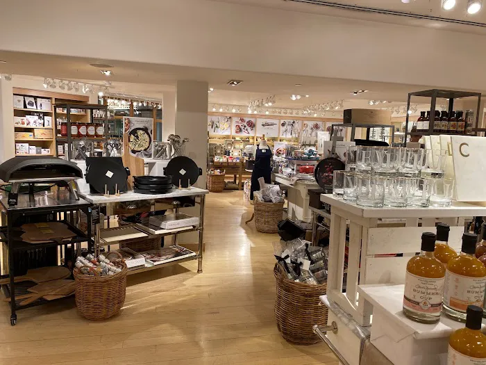 Williams-Sonoma 6