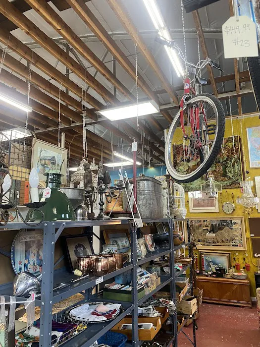 Capital City Antique Mall 8