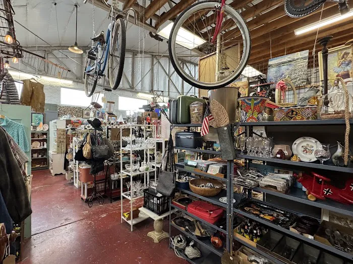 Capital City Antique Mall 5