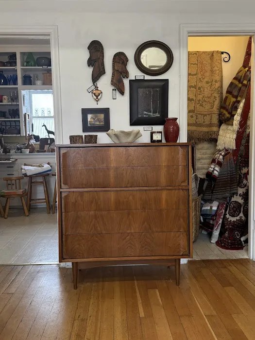 NOUVE Home Goods 6