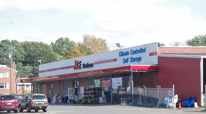 Ace Hardware of Middletown 4