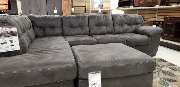 Big Lots 3