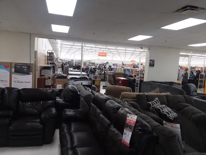 Big Lots 4