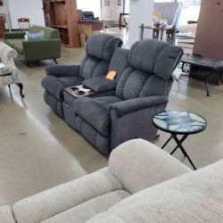 The Salvation Army Thrift Store & Donation Center ico