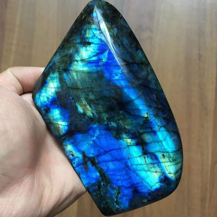 The Crystal Corner Plano 5
