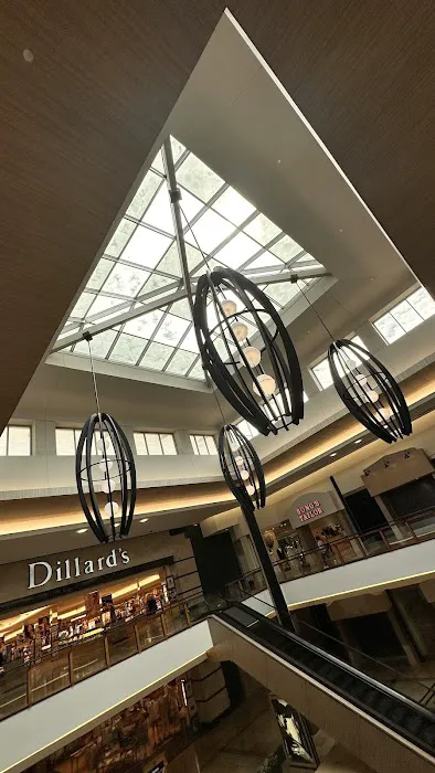 Dillard's 4