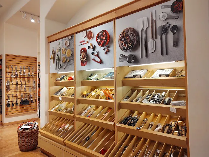 Williams-Sonoma 2